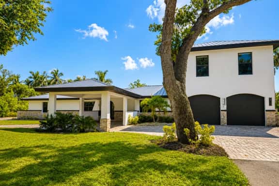 Hendry Creek Villa Paradise - Image 1