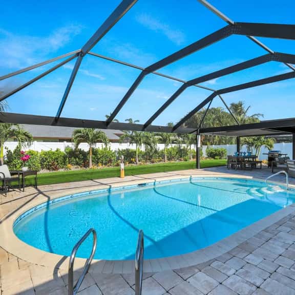 Pelican Retreat with Heated Pool - Image 1