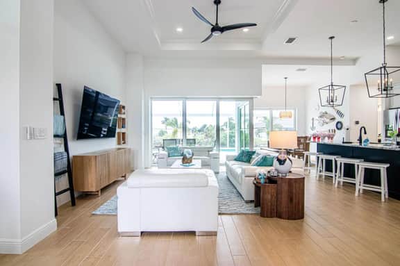 Luxury Waterfront 4BR Home w/ Pool & Spa - Image 3
