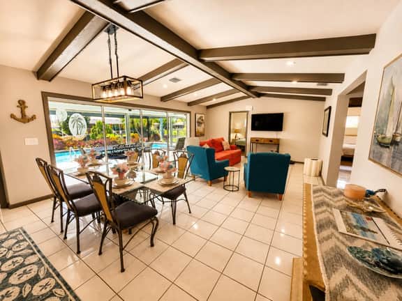 Coral Point with Heated Pool - Image 2