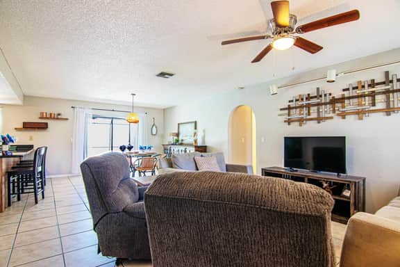 Coastal Coral Paradise with Heated Pool - Image 4