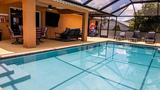 Terrace 14 Screened Pool