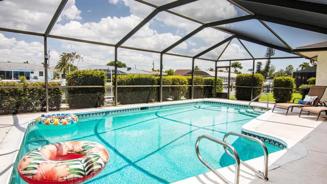Tranquility Shores Heated Pool & Screened Lanai